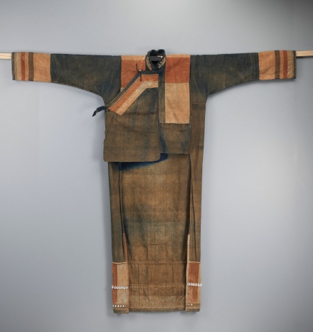 服飾正面