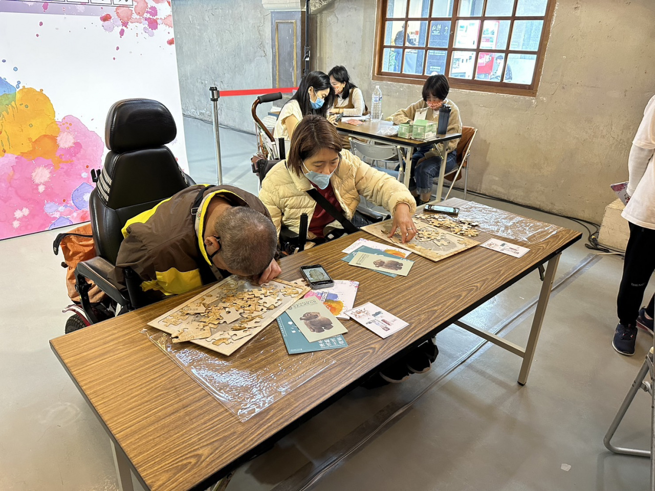 「綴合甲骨、解密遠古」拼圖體驗工作坊 - 臺北聯醫111年失智月活動