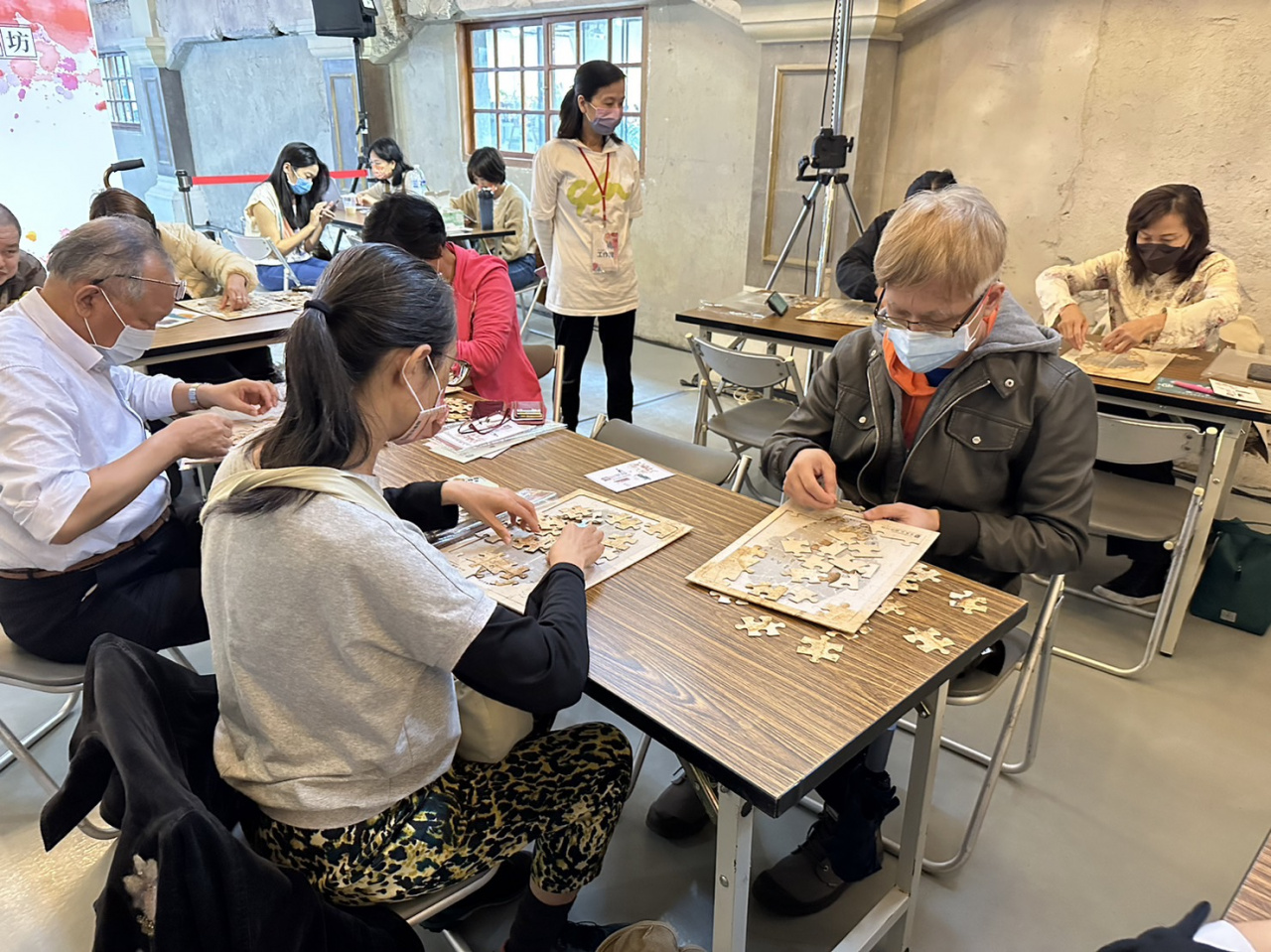 「綴合甲骨、解密遠古」拼圖體驗工作坊 - 臺北聯醫111年失智月活動