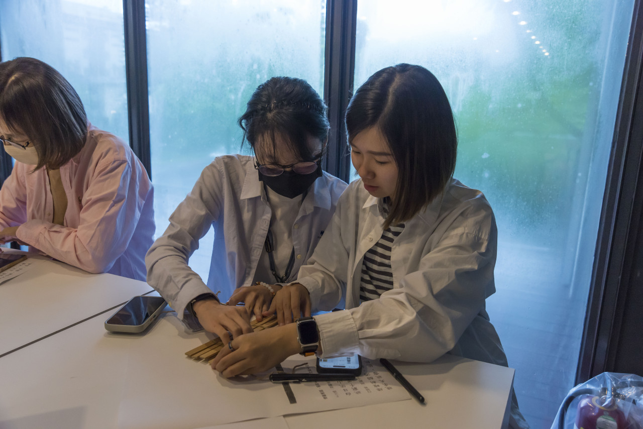 邊聊漢簡、編寫木簡（7/16） - 夏日文物館