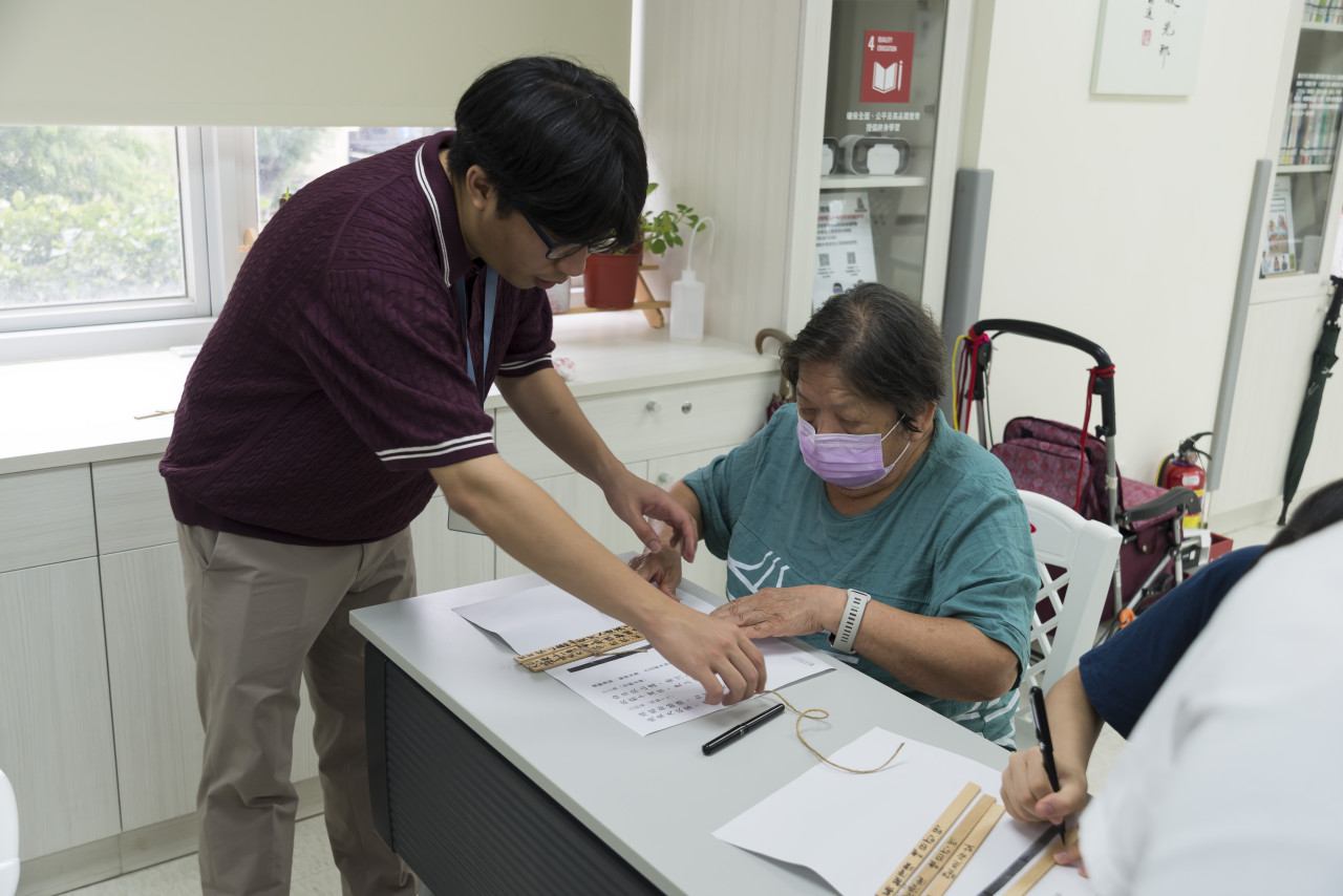 邊聊漢簡、編寫木簡 - 歷史文物陳列館X臺北市立聯合醫院