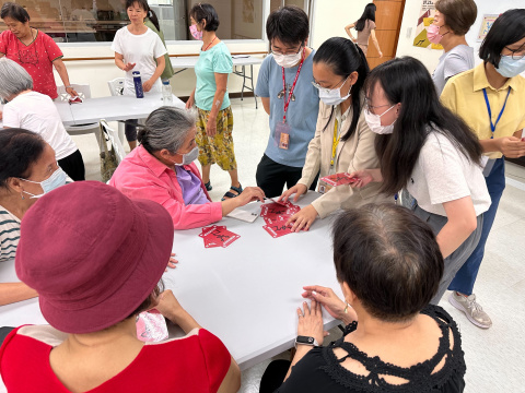 甲骨文這樣玩2.0玩出你的人生卡牌 - 歷史文物陳列館X臺北市立聯合醫院