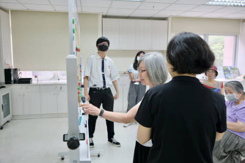 甲骨文這樣玩2.0玩出你的人生卡牌 - 歷史文物陳列館X臺北市立聯合醫院