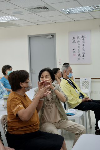 甲骨文這樣玩2.0玩出你的人生卡牌 - 歷史文物陳列館X臺北市立聯合醫院