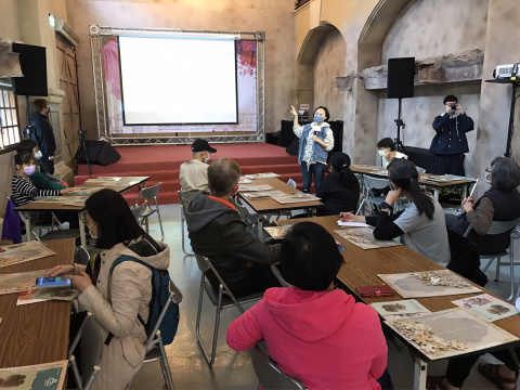 「綴合甲骨、解密遠古」拼圖體驗工作坊 - 臺北聯醫111年失智月活動