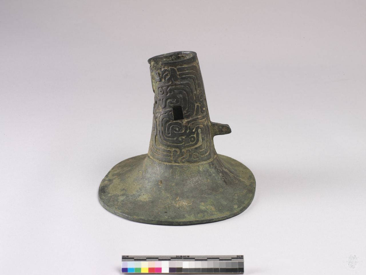 Bronze Pole-tip Ornament