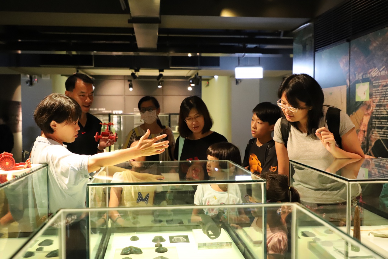 IV-1 Shang Dynasty Chariot DIY Workshop