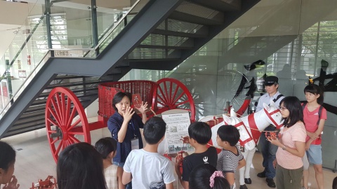 IV-1 Shang Dynasty Chariot DIY Workshop