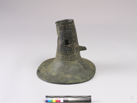 Bronze Pole-tip Ornament