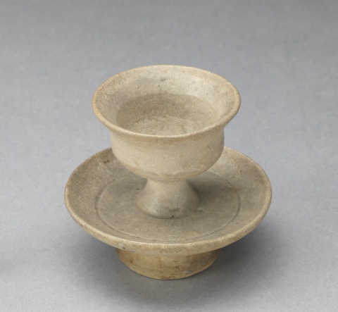 Tall Neck Hu Vessel, Tall Neck Hu Vessel with Handle Tall Neck Hu Vessel, Tall Neck Hu Vessel with Handle