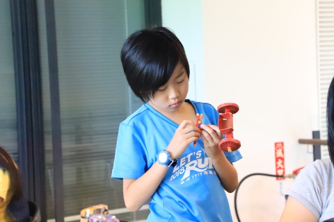 IV-1 Shang Dynasty Chariot DIY Workshop
