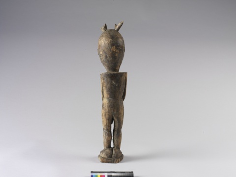 Wooden Male Statuette (Paiwan)