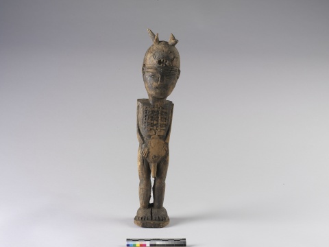 Wooden Male Statuette (Paiwan)