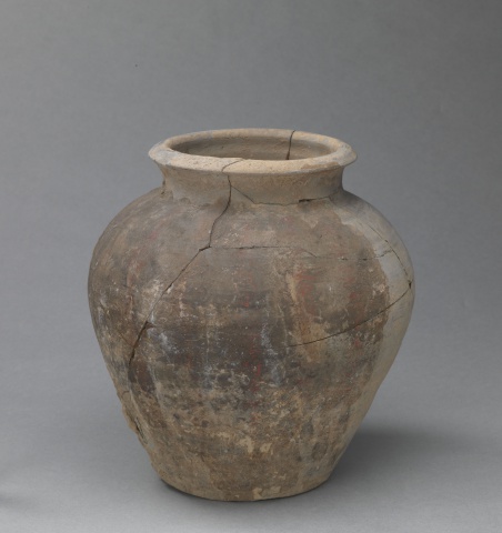 Pottery Jar with Scarlet Inscriptions, Straight-belly Jar