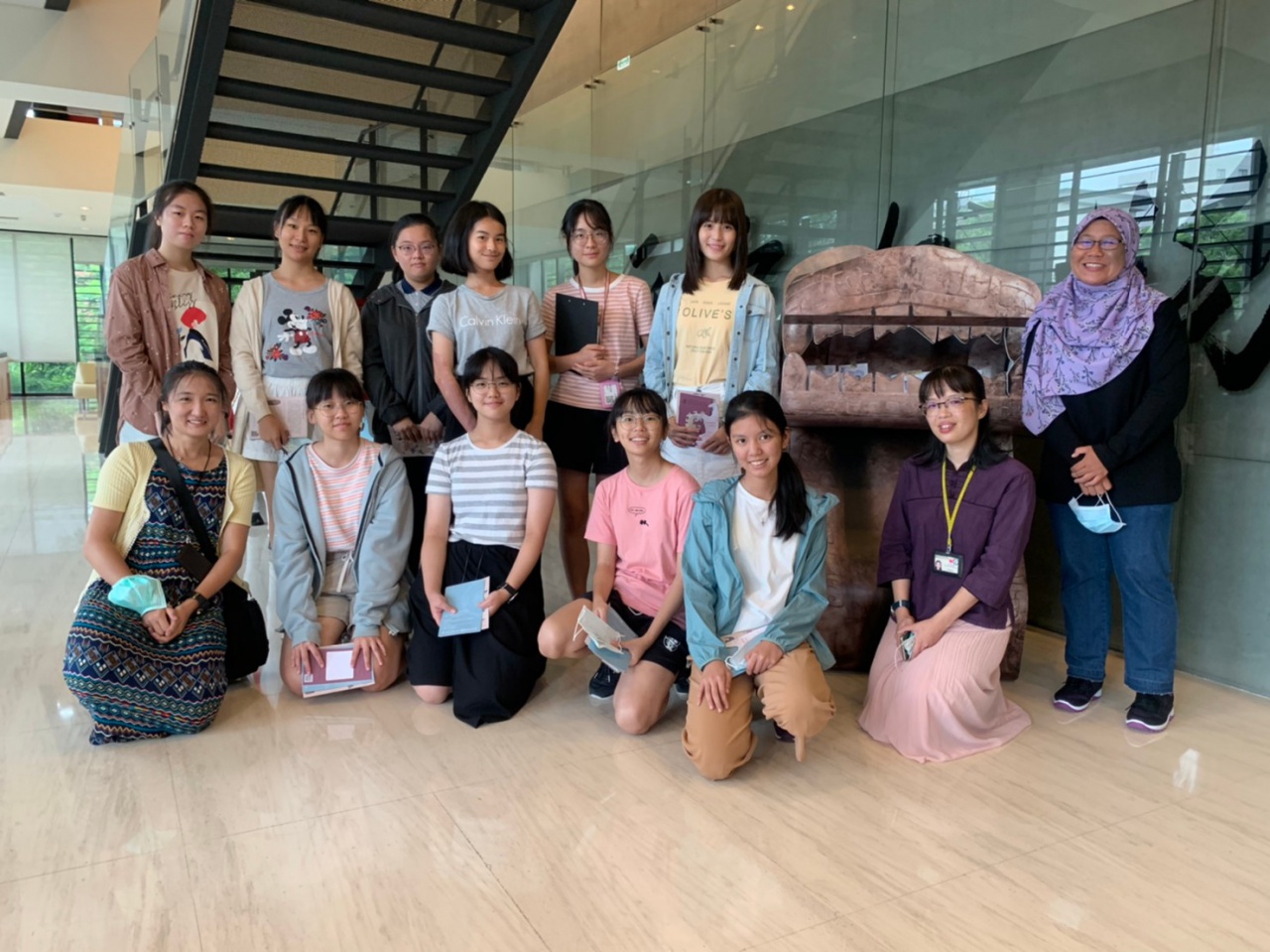 English excursion learning visit of Taipei City Walker, Taipei First Girls High School