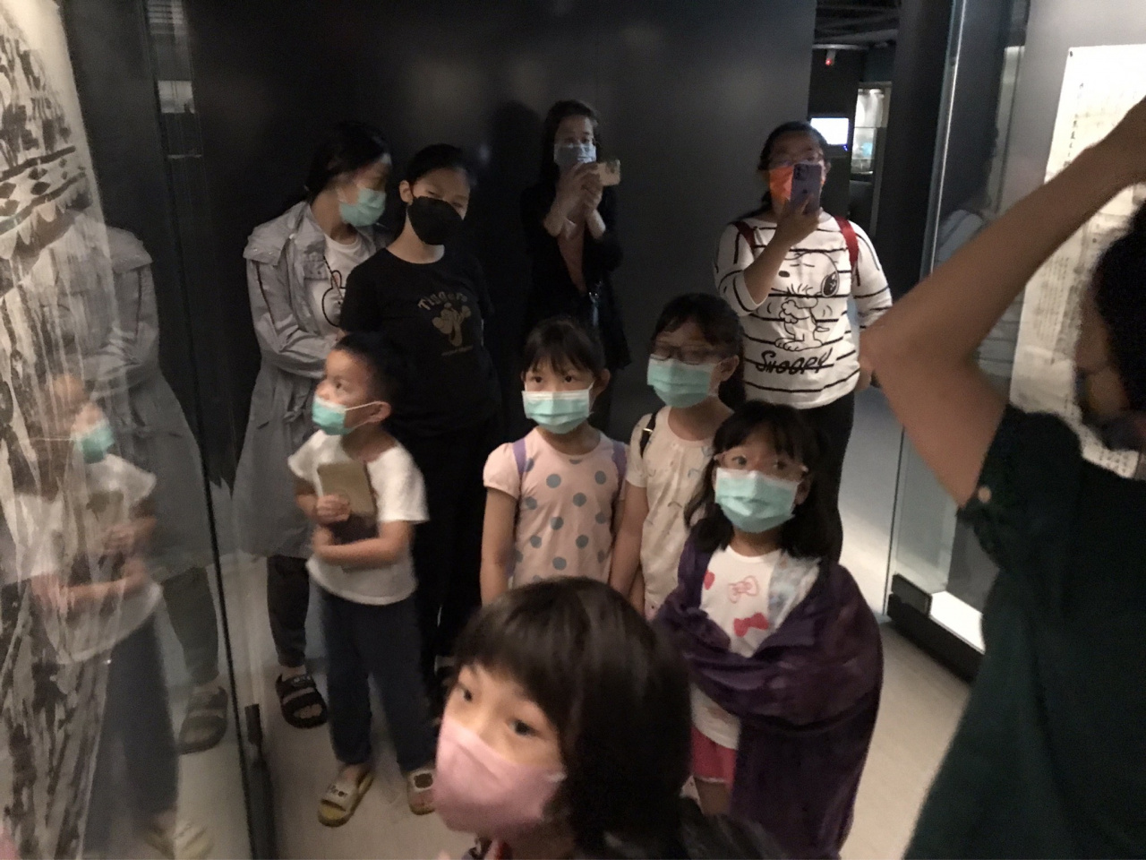 Lend a Han-d with Storytelling (5/20) - MIHP Activities for the 2023 518 International Museum Day