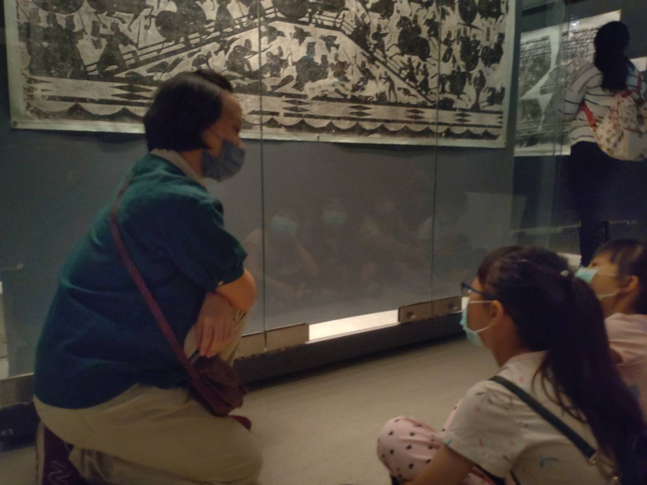 Lend a Han-d with Storytelling (5/20) - MIHP Activities for the 2023 518 International Museum Day