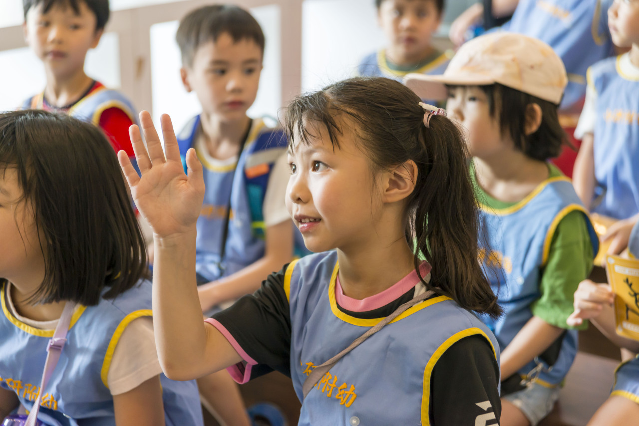棒打老虎雞吃蟲｜甲骨文遊戲卡牌 - 2026中研附幼參訪活動