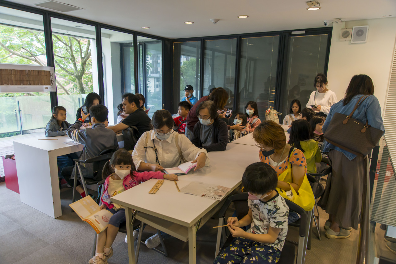 邊聊漢簡、編寫木簡 - 2024中研院Open House（10/12兒童科普日）