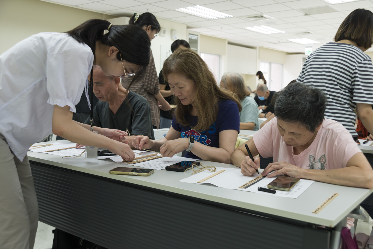 邊聊漢簡、編寫木簡 - 歷史文物陳列館X臺北市立聯合醫院