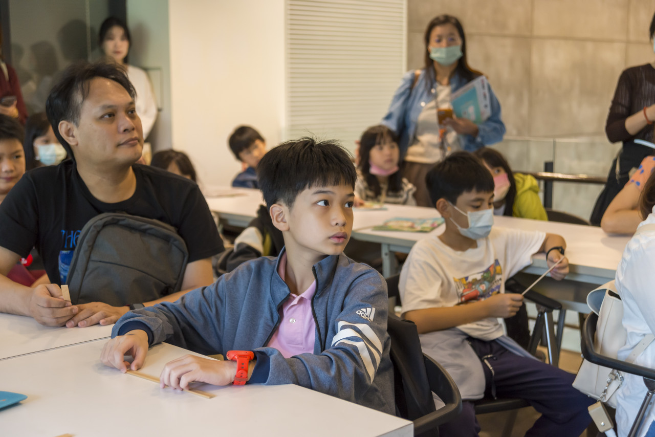 邊聊漢簡、編寫木簡 - 2024中研院Open House（10/12兒童科普日）