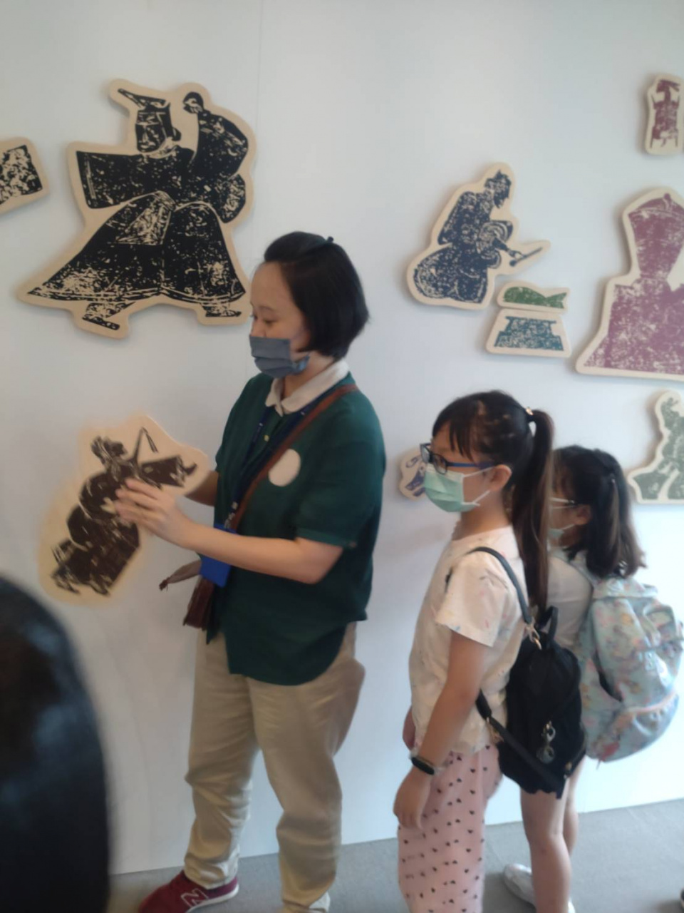 Lend a Han-d with Storytelling (5/20) - MIHP Activities for the 2023 518 International Museum Day