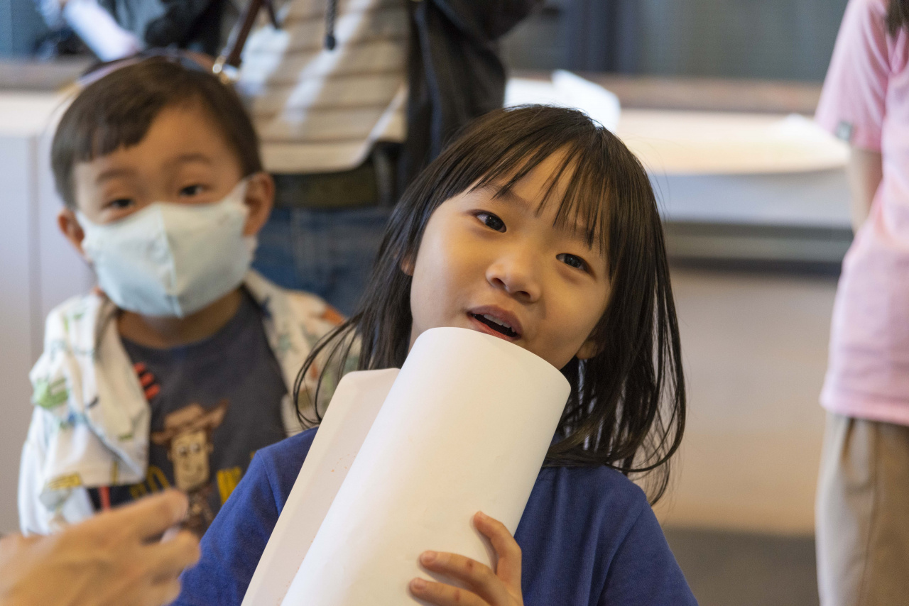 Lend a Han-d with Storytelling (5/27) - MIHP Activities for the 2023 518 International Museum Day