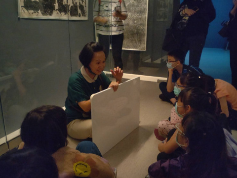 Lend a Han-d with Storytelling (5/20) - MIHP Activities for the 2023 518 International Museum Day
