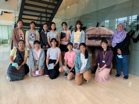 English excursion learning visit of Taipei City Walker, Taipei First Girls High School