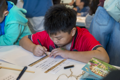 邊聊漢簡、編寫木簡 - 2024中研院Open House（10/12兒童科普日）