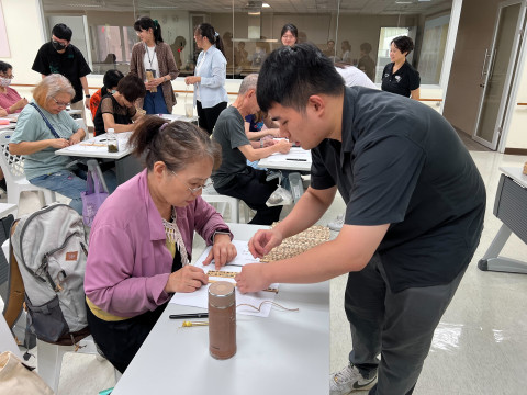 邊聊漢簡、編寫木簡 - 歷史文物陳列館X臺北市立聯合醫院