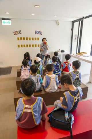 棒打老虎雞吃蟲｜甲骨文遊戲卡牌 - 2026中研附幼參訪活動