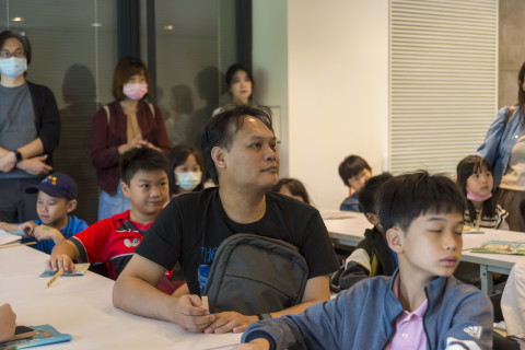 邊聊漢簡、編寫木簡 - 2024中研院Open House（10/12兒童科普日）