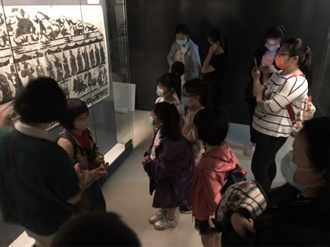 Lend a Han-d with Storytelling (5/20) - MIHP Activities for the 2023 518 International Museum Day