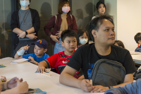 邊聊漢簡、編寫木簡 - 2024中研院Open House（10/12兒童科普日）