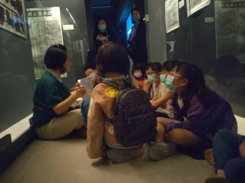 Lend a Han-d with Storytelling (5/20) - MIHP Activities for the 2023 518 International Museum Day