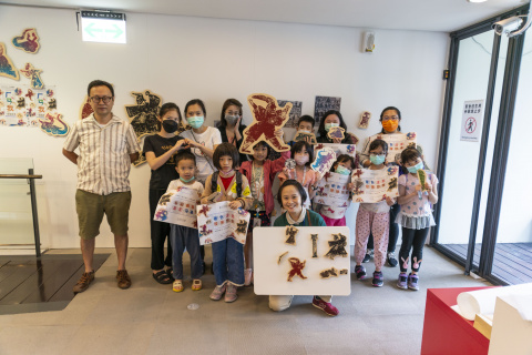 Lend a Han-d with Storytelling (5/20) - MIHP Activities for the 2023 518 International Museum Day