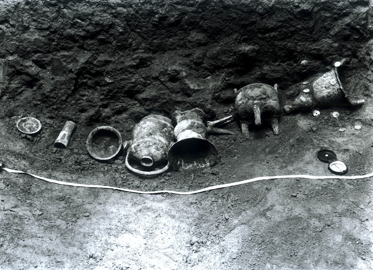 Western Chou (mid 11th century - 771 B.C.)