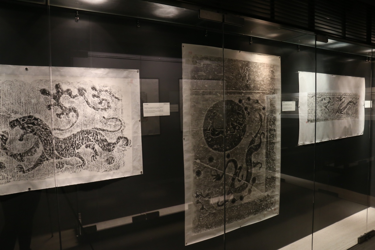 HAN PICTORIAL RELIEFS