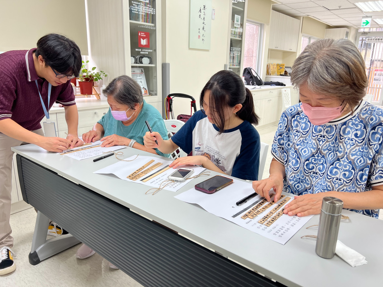 邊聊漢簡、編寫木簡 - 歷史文物陳列館X臺北市立聯合醫院