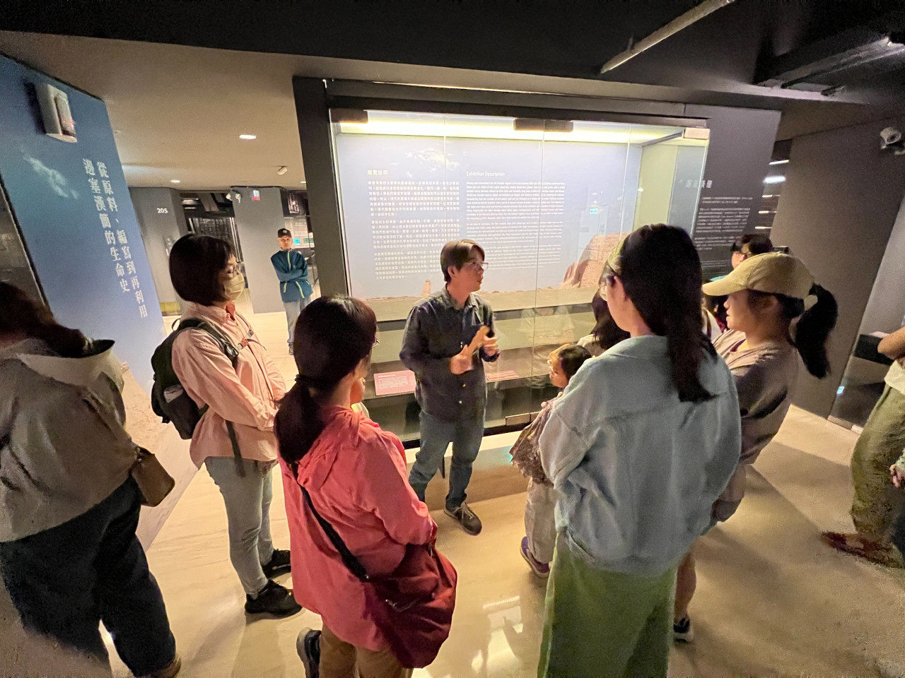 邊聊漢簡、編寫木簡（7/16） - 夏日文物館