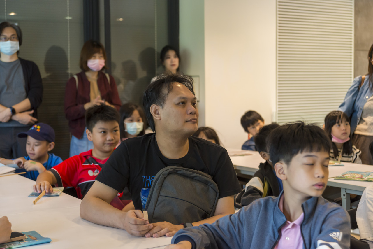 邊聊漢簡、編寫木簡 - 2024中研院Open House（10/12兒童科普日）
