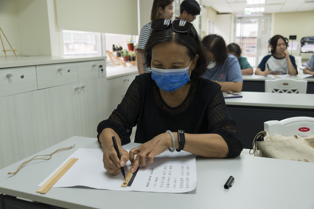 邊聊漢簡、編寫木簡 - 歷史文物陳列館X臺北市立聯合醫院