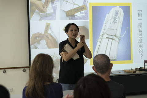 邊聊漢簡、編寫木簡 - 歷史文物陳列館X臺北市立聯合醫院